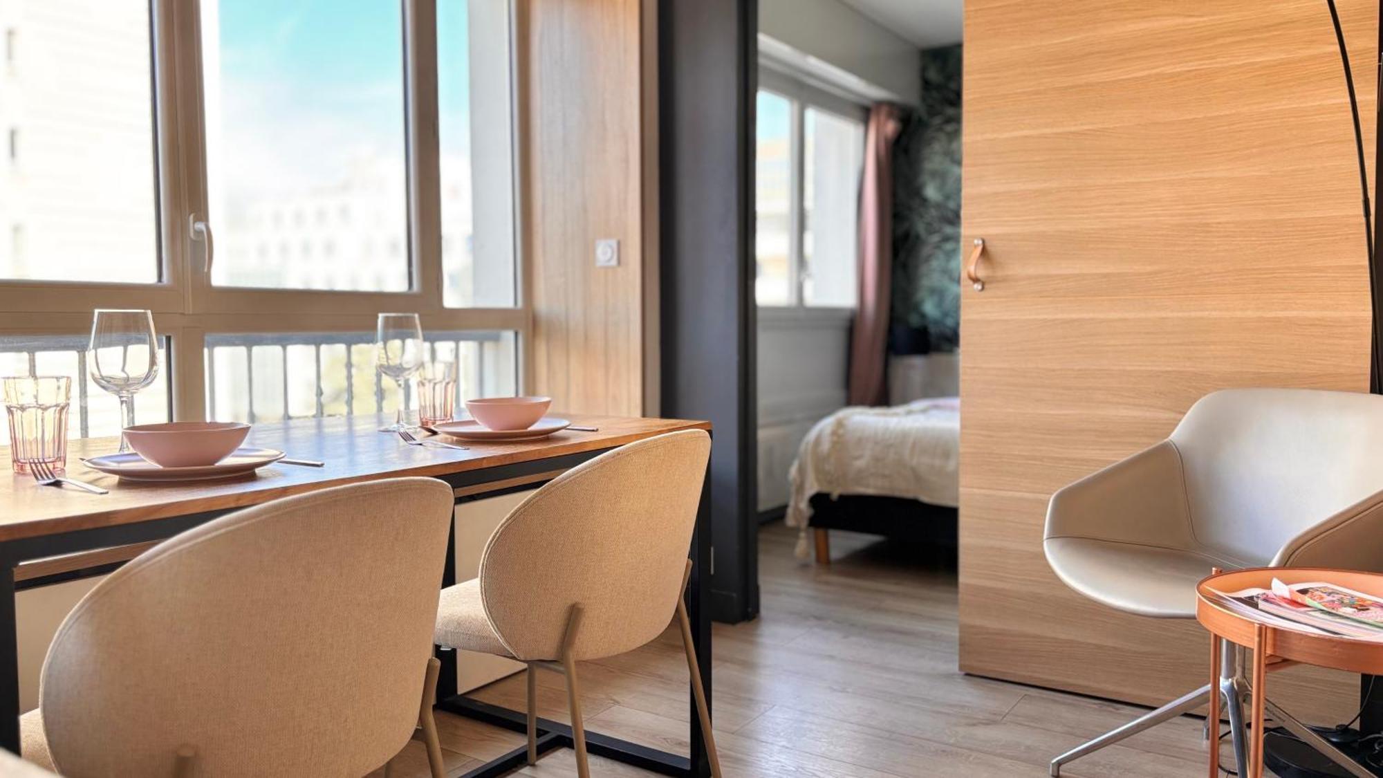 Lost Inn Lyon Part Dieu -Entre Centre Ville Et Gare Part Dieu -Netflix Ngoại thất bức ảnh